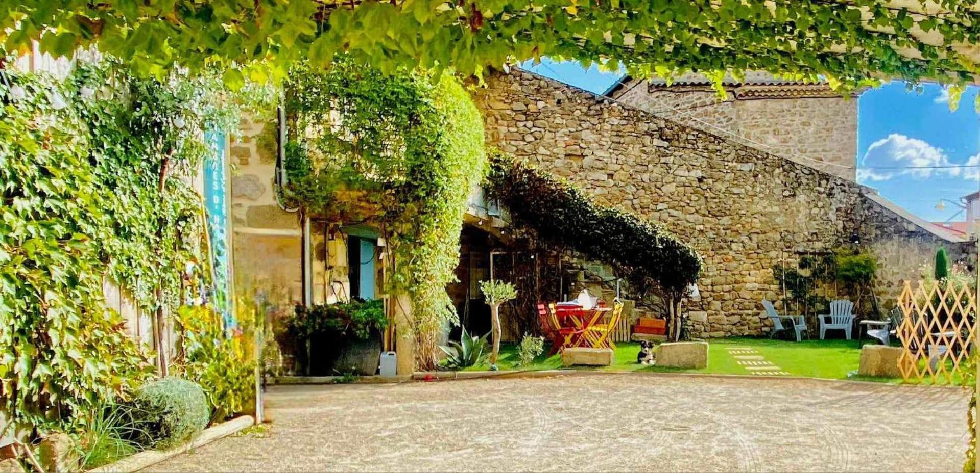 Les Reves D'Eglantine Et D'Augusta Chambres Et Gites Saint-Cyr  Dış mekan fotoğraf